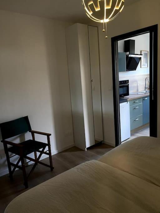 Entre Ville Et Campagne Appartement Cosy Avec Parking Et Terrasse Wood Coutiches Exterior foto